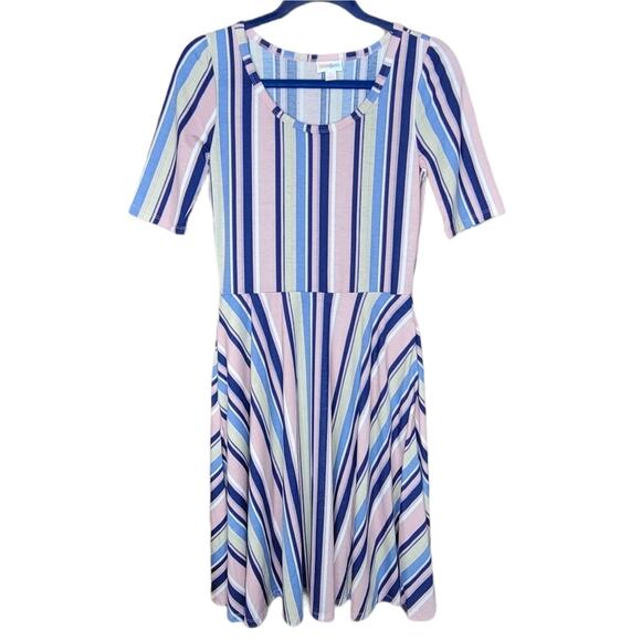 LuLaRoe Nicole Dress W/ Pockets Scoop Neck NWT Size Small Pastel Stripe Pattern - Picture 1 of 6